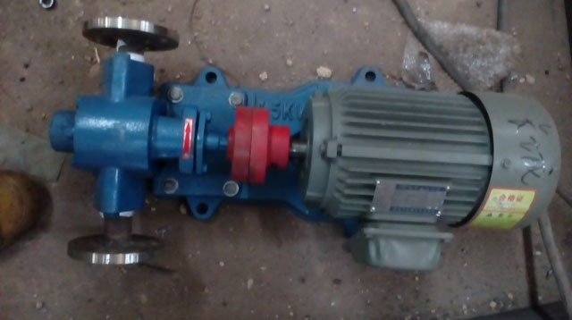 高溫導熱油泵2.jpg 高溫導熱油泵2.jpg